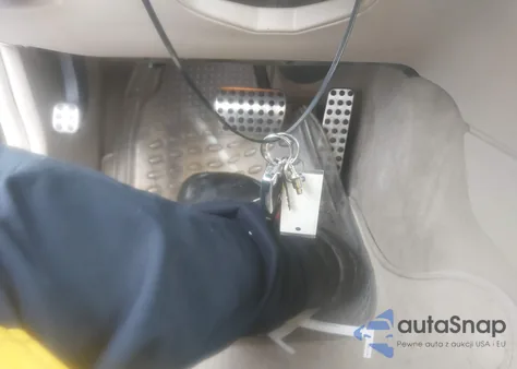 2014 Mercedes-Benz E 350 from USA, damaged, VIN WDDKK5KF4EF267573